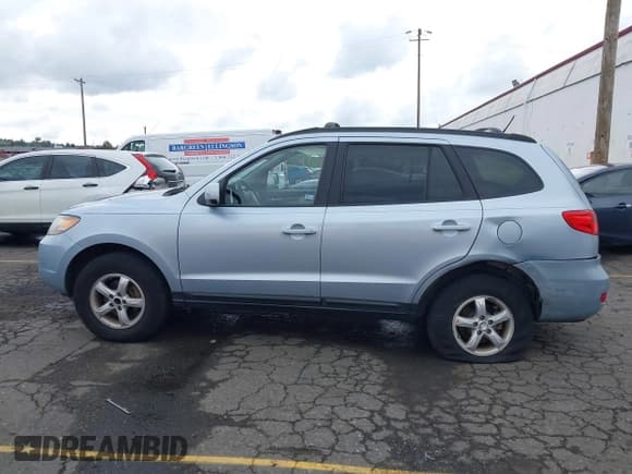 ✅ 2008 Hyundai Santa Fe GLS • VIN: 5NMSG73D88H208067 • Lot: 43431576. Listed on IAAI with 81,601 mi. Free auction sales archive from the USA and detailed vehicle history report at DreamBid. Image 14.