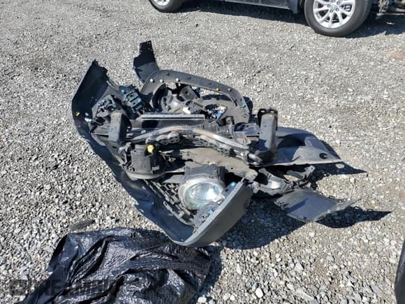 ✅ 2019 Jeep Renegade Trailhawk • VIN: ZACNJBC19KPK71832 • Lot: 81636315. Wystawiony na Copart z przebiegiem 39 815 mil. Bezpłatny archiwum sprzedaży aukcyjnych z USA i szczegółowy raport historii pojazdu na DreamBid. Zdjęcie 13.