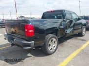 ✅ 2018 Chevrolet Silverado 1500 Custom • VIN: 1GCRCPEH5JZ324547 • Lot: 43389774. Wystawiony na IAAI z przebiegiem 238 932 mil. Bezpłatny archiwum sprzedaży aukcyjnych z USA i szczegółowy raport historii pojazdu na DreamBid. Zdjęcie 4.