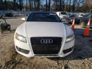 ✅ 2010 Audi A5 Premium Plus • VIN: WAUJFAFH8AN008712 • Lot: 46167005. Wystawiony na Copart z przebiegiem 140 194 mil. Bezpłatny archiwum sprzedaży aukcyjnych z USA i szczegółowy raport historii pojazdu na DreamBid. Zdjęcie 5.
