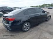 ✅ 2021 Kia Forte LXS • VIN: 3KPF24AD7ME345522 • Lot: 43405856. Wystawiony na IAAI z przebiegiem 132 740 mil. Bezpłatny archiwum sprzedaży aukcyjnych z USA i szczegółowy raport historii pojazdu na DreamBid. Zdjęcie 4.