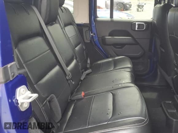 ✅ 2020 Jeep Wrangler Unlimited Sahara • VIN: 1C4HJXEG5LW182696 • Lot: 56458365. Listed on Copart with Not provided. Free auction sales archive from the USA and detailed vehicle history report at DreamBid. Image 10.