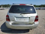 ✅ 2006 Toyota Highlander Limited • VIN: JTEEP21A060138081 • Лот: 68440245. Опубликован ранее на Copart с пробегом 178 276 миль. Бесплатный доступ к архиву аукционных продаж из США и подробный отчёт об истории автомобиля на DreamBid. Изображение 6.