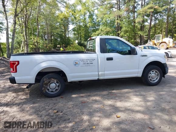 ✅ 2017 Ford F-150 XL • VIN: 1FTNF1CF5HKC07509 • Lot: 43276920. Listed on IAAI with 110,006 mi. Free auction sales archive from the USA and detailed vehicle history report at DreamBid. Image 13.