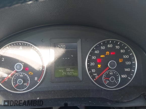 ✅ 2010 Volkswagen Jetta SE • VIN: 3VWRX7AJ9AM043850 • Lot: 43642618. Wystawiony na IAAI z przebiegiem 241 607 mil. Bezpłatny archiwum sprzedaży aukcyjnych z USA i szczegółowy raport historii pojazdu na DreamBid. Zdjęcie 7.