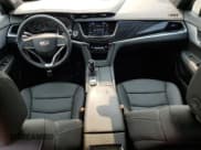 ✅ 2025 Cadillac XT6 FWD Premium Luxury • VIN: 1GYKPCRS1SZ138519 • Lot: 67202965. Wystawiony na Copart z przebiegiem 4 471 mil. Bezpłatny archiwum sprzedaży aukcyjnych z USA i szczegółowy raport historii pojazdu na DreamBid. Zdjęcie 8.