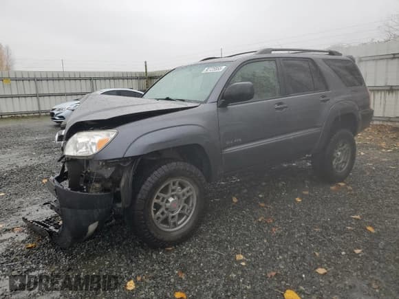 ✅ 2005 Toyota 4Runner SR5 • VIN: JTEBU14R950072555 • Lot: 92725955. Listed on Copart with 202,580 mi. Free auction sales archive from the USA and detailed vehicle history report at DreamBid. Image 1.