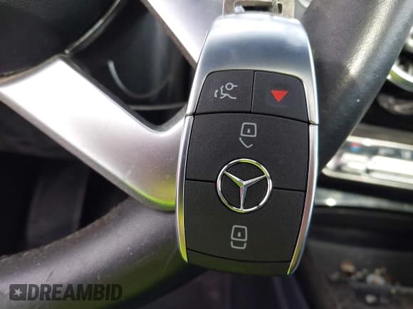 ✅ 2021 Mercedes-Benz A 220 • VIN: W1K3G4FB5MJ270548 • Lot: 43129971. Listed on IAAI with 65,314 mi. Free auction sales archive from the USA and detailed vehicle history report at DreamBid. Image 11.