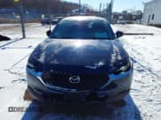 ✅ 2025 Mazda CX-30 S • VIN: 3MVDMBAM6SM763738 • Lot: 41327425. Wystawiony na IAAI z przebiegiem 120 mil. Bezpłatny archiwum sprzedaży aukcyjnych z USA i szczegółowy raport historii pojazdu na DreamBid. Zdjęcie 13.