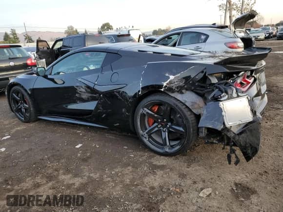2023 Chevrolet Corvette 2LZ with VIN 1G1YE2D33P5602868, listed as a Copart auction lot 85076354 with 4,825 mi miles and Salvage title. Bid and sale history available at DreamBid. Image 2.