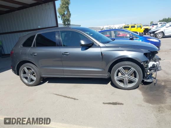 ✅ 2016 Audi Q5 Premium Plus • VIN: WA1DVAFP7GA005725 • Лот: 41620926. Опубликован ранее на IAAI с пробегом 138 050 миль. Бесплатный доступ к архиву аукционных продаж из США и подробный отчёт об истории автомобиля на DreamBid. Изображение 14.