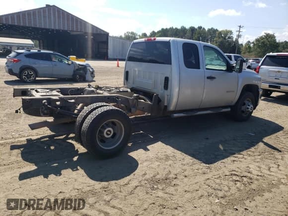 ✅ 2012 Chevrolet Silverado 1500 • VIN: 1GC5CZCG0CZ152581 • Lot: 68301195. Wystawiony na Copart z przebiegiem 164 239 mil. Bezpłatny archiwum sprzedaży aukcyjnych z USA i szczegółowy raport historii pojazdu na DreamBid. Zdjęcie 3.