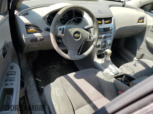 ✅ 2011 Chevrolet Malibu 1LS • VIN: 1G1ZB5E13BF301242 • Lot: 54643004. Listed on Copart with 172,927 mi. Free auction sales archive from the USA and detailed vehicle history report at DreamBid. Image 8.