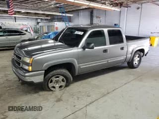 ✅ 2006 Chevrolet Silverado 1500 LT2 • VIN: 2GCEK13T361222685 • Лот: 62851145. Опубликован ранее на Copart с пробегом 271 815 миль. Бесплатный доступ к архиву аукционных продаж из США и подробный отчёт об истории автомобиля на DreamBid. Изображение 1.
