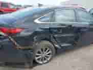 2018 Hyundai Sonata SE с VIN 5NPE24AF8JH674685, выставлен на аукционе IAAI как лот 42988352 с пробегом 169 761 миль миль и . История ставок и продаж доступна на DreamBid. Изображение 6.