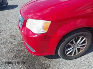 ✅ 2014 Dodge Grand Caravan SXT • VIN: 2C4RDGCG7ER391075 • Lot: 43363742. Wystawiony na IAAI z przebiegiem 270 018 mil. Bezpłatny archiwum sprzedaży aukcyjnych z USA i szczegółowy raport historii pojazdu na DreamBid. Zdjęcie 6.