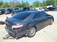 ✅ 2010 Toyota Camry • VIN: 4T1BB3EK2AU122623 • Lot: 42975171. Listed on IAAI with 195,818 mi. Free auction sales archive from the USA and detailed vehicle history report at DreamBid. Image 4.