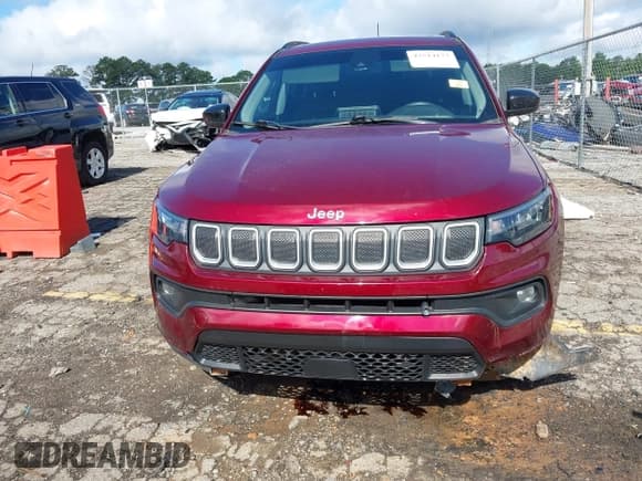 ✅ 2022 Jeep Compass Latitude • VIN: 3C4NJCBB6NT119409 • Lot: 42514177. Listed on IAAI with 103,225 mi. Free auction sales archive from the USA and detailed vehicle history report at DreamBid. Image 6.