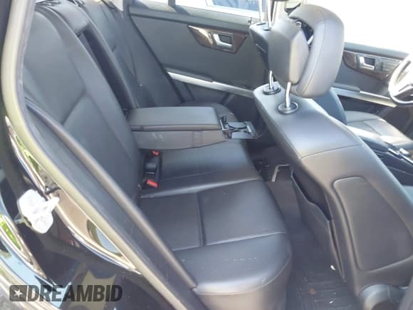 ✅ 2015 Mercedes-Benz GLK 350 • VIN: WDCGG8JB4FG433033 • Лот: 43383857. Опубликован ранее на IAAI с пробегом Не указан. Бесплатный доступ к архиву аукционных продаж из США и подробный отчёт об истории автомобиля на DreamBid. Изображение 8.