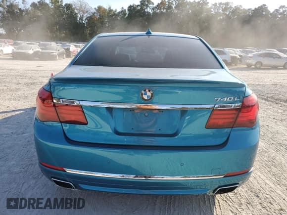 ✅ 2013 BMW 7 Series 740Li • VIN: WBAYE4C5XDDW22653 • Лот: 92651975. Опубликован ранее на Copart с пробегом 141 723 миль. Бесплатный доступ к архиву аукционных продаж из США и подробный отчёт об истории автомобиля на DreamBid. Изображение 6.