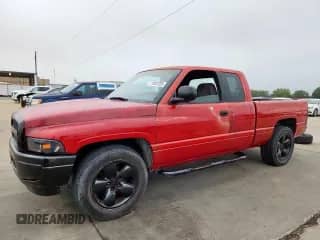2000 Dodge 1500 с VIN 3B7HC13YXYG163246, выставлен на аукционе Copart как лот 71007205 с пробегом 201 269 миль миль и Чистый • Clean title. История ставок и продаж доступна на DreamBid. Изображение 1.