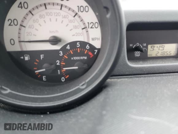 ✅ 2006 Scion xB • VIN: JTLKT324764065421 • Лот: 56003095. Опубликован ранее на Copart с пробегом 218 551 миль. Бесплатный доступ к архиву аукционных продаж из США и подробный отчёт об истории автомобиля на DreamBid. Изображение 9.