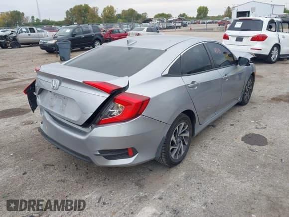 ✅ 2017 Honda Civic EX • VIN: 19XFC2F73HE003852 • Лот: 43458979. Опубликован ранее на IAAI с пробегом 161 045 миль. Бесплатный доступ к архиву аукционных продаж из США и подробный отчёт об истории автомобиля на DreamBid. Изображение 4.