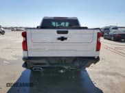 ✅ 2022 Chevrolet Silverado 1500 LT Trail Boss • VIN: 3GCUDFET3NG659222 • Lot: 91209475. Wystawiony na Copart z przebiegiem 67 285 mil. Bezpłatny archiwum sprzedaży aukcyjnych z USA i szczegółowy raport historii pojazdu na DreamBid. Zdjęcie 6.