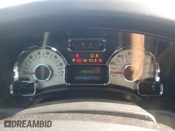 ✅ 2014 Ford Expedition Limited • VIN: 1FMJU2A56EEF08963 • Лот: 50848365. Опубликован ранее на Copart с пробегом 126 156 миль. Бесплатный доступ к архиву аукционных продаж из США и подробный отчёт об истории автомобиля на DreamBid. Изображение 9.