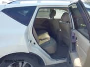 ✅ 2009 Nissan Murano S • VIN: JN8AZ18W59W112803 • Lot: 43301858. Listed on IAAI with 172,186 mi. Free auction sales archive from the USA and detailed vehicle history report at DreamBid. Image 8.