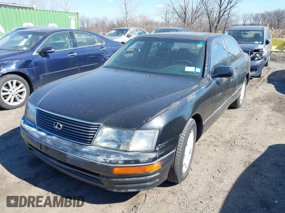 ✅ 1996 Lexus LS 400 • VIN: JT8BH22F6T0039760 • Лот: 41674244. Опубликован ранее на IAAI с пробегом 197 323 миль. Бесплатный доступ к архиву аукционных продаж из США и подробный отчёт об истории автомобиля на DreamBid. Изображение 2.