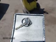 ✅ 1995 Toyota Camry LE • VIN: JT2SK12E0S0330606 • Lot: 42619849. Wystawiony na IAAI z przebiegiem 188 034 mil. Bezpłatny archiwum sprzedaży aukcyjnych z USA i szczegółowy raport historii pojazdu na DreamBid. Zdjęcie 11.