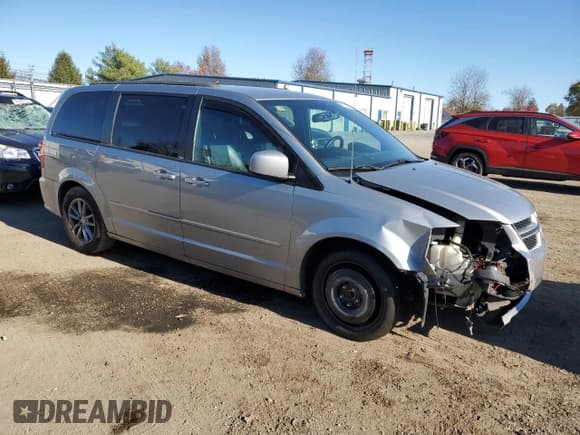 ✅ 2014 Dodge Grand Caravan R/T • VIN: 2C4RDGEG3ER299152 • Лот: 91601435. Опубликован ранее на Copart с пробегом 155 859 миль. Бесплатный доступ к архиву аукционных продаж из США и подробный отчёт об истории автомобиля на DreamBid. Изображение 4.