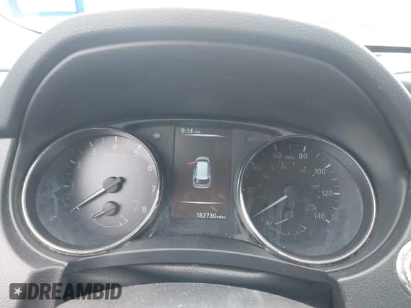 ✅ 2017 Nissan Rogue SV • VIN: JN8AT2MT3HW392531 • Lot: 42700100. Listed on IAAI with 182,730 mi. Free auction sales archive from the USA and detailed vehicle history report at DreamBid. Image 7.