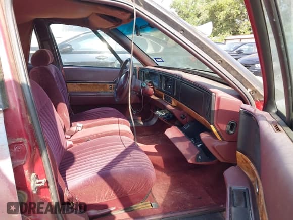 ✅ 1995 Buick LeSabre Custom • VIN: 1G4HP52L9SH476959 • Lot: 42320744. Listed on IAAI with 126,090 mi. Free auction sales archive from the USA and detailed vehicle history report at DreamBid. Image 5.