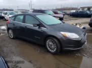 ✅ 2016 Ford Focus Electric • VIN: 1FADP3R46GL293146 • Lot: 81911153. Listed on Copart with 28,078 mi. Free auction sales archive from the USA and detailed vehicle history report at DreamBid. Image 4.