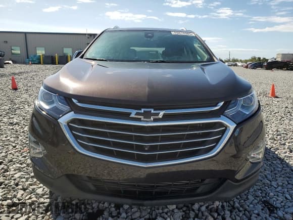 ✅ 2020 Chevrolet Equinox Premier • VIN: 2GNAXNEV9L6259204 • Lot: 89876985. Wystawiony na Copart z przebiegiem 34 709 mil. Bezpłatny archiwum sprzedaży aukcyjnych z USA i szczegółowy raport historii pojazdu na DreamBid. Zdjęcie 5.