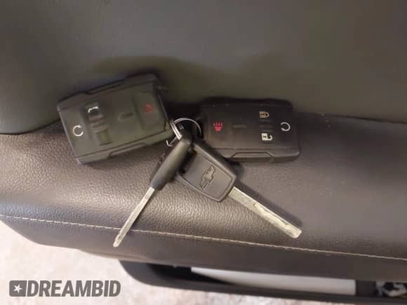 2014 Chevrolet Silverado 1500 LT с VIN 1GCVKREHXEZ207808, выставлен на аукционе IAAI как лот 43219222 с пробегом 180 875 миль миль и . История ставок и продаж доступна на DreamBid. Изображение 11.