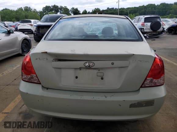✅ 2004 Hyundai Elantra GLS • VIN: KMHDN46D44U906554 • Lot: 61067963. Wystawiony na Copart z przebiegiem Nie podano. Bezpłatny archiwum sprzedaży aukcyjnych z USA i szczegółowy raport historii pojazdu na DreamBid. Zdjęcie 6.