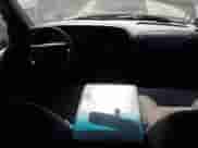 2001 Dodge 1500 z VIN 3B7HC13Y31G199091, wystawiony jako Copart lot #74186904 z przebiegiem 140 674 mil mil oraz Czysty tytuł • Clean title. Historia ofert i sprzedaży dostępna na DreamBid. Obrazek 8.