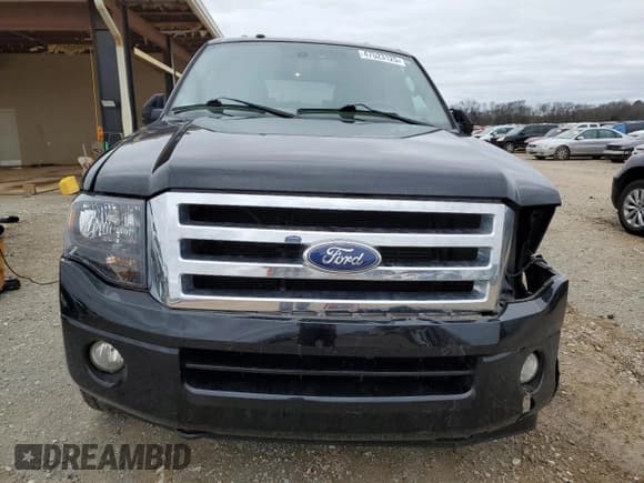 ✅ 2012 Ford Expedition Max Limited • VIN: 1FMJK2A52CEF00863 • Lot: 47523125. Wystawiony na Copart z przebiegiem 187 842 mil. Bezpłatny archiwum sprzedaży aukcyjnych z USA i szczegółowy raport historii pojazdu na DreamBid. Zdjęcie 5.