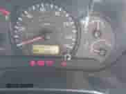 2003 Hyundai Accent GL z VIN KMHCG45C93U487209, wystawiony jako IAAI lot #41590636 z przebiegiem 118 811 mil mil oraz . Historia ofert i sprzedaży dostępna na DreamBid. Obrazek 7.