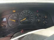 ✅ 2001 Chevrolet Silverado 2500HD LS • VIN: 1GCHK29U81E185336 • Лот: 54368505. Опубликован ранее на Copart с пробегом Не указан. Бесплатный доступ к архиву аукционных продаж из США и подробный отчёт об истории автомобиля на DreamBid. Изображение 9.