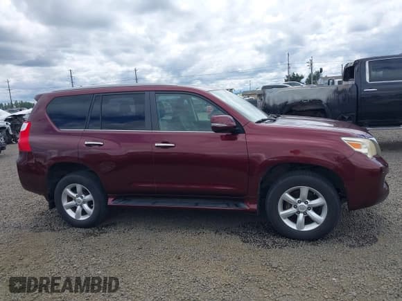✅ 2010 Lexus GX 460 • VIN: JTJBM7FX1A5013397 • Lot: 42359170. Listed on IAAI with 90,288 mi. Free auction sales archive from the USA and detailed vehicle history report at DreamBid. Image 13.