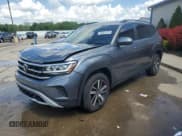 ✅ 2023 Volkswagen Atlas SE • VIN: 1V2DP2CA0PC508084 • Lot: 56982125. Wystawiony na Copart z przebiegiem 45 156 mil. Bezpłatny archiwum sprzedaży aukcyjnych z USA i szczegółowy raport historii pojazdu na DreamBid. Zdjęcie 1.