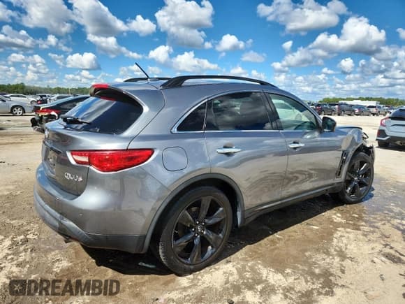 ✅ 2016 Infiniti QX70 • VIN: JN8CS1MW4GM400081 • Lot: 85894745. Wystawiony na Copart z przebiegiem 91 503 mil. Bezpłatny archiwum sprzedaży aukcyjnych z USA i szczegółowy raport historii pojazdu na DreamBid. Zdjęcie 3.