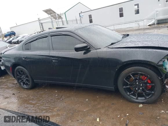✅ 2017 Dodge Charger SXT • VIN: 2C3CDXJG1HH538336 • Lot: 43580606. Wystawiony na IAAI z przebiegiem 153 308 mil. Bezpłatny archiwum sprzedaży aukcyjnych z USA i szczegółowy raport historii pojazdu na DreamBid. Zdjęcie 14.