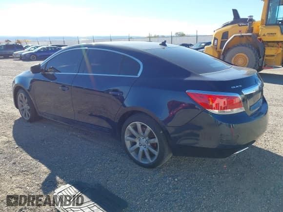 ✅ 2011 Buick LaCrosse CXS • VIN: 1G4GE5GD4BF106906 • Lot: 43420233. Wystawiony na IAAI z przebiegiem Nie podano. Bezpłatny archiwum sprzedaży aukcyjnych z USA i szczegółowy raport historii pojazdu na DreamBid. Zdjęcie 3.