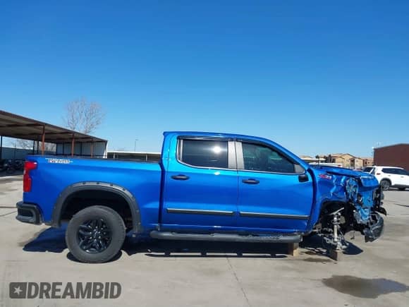 2022 Chevrolet Silverado 1500 Custom Trail Boss with VIN 3GCPDCED1NG661846, listed as a IAAI auction lot 41769966 with 47,792 mi miles and . Bid and sale history available at DreamBid. Image 14.