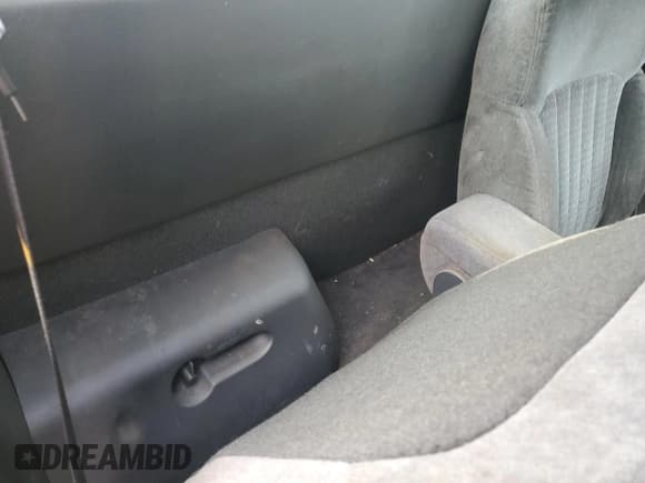 ✅ 2000 Chevrolet S-10 LS • VIN: 1GCCS1449YK139666 • Лот: 84090504. Опубликован ранее на Copart с пробегом 136 652 миль. Бесплатный доступ к архиву аукционных продаж из США и подробный отчёт об истории автомобиля на DreamBid. Изображение 10.